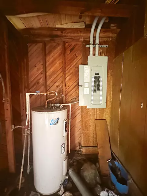 Other - 1207 N Cherry St, Perry, FL 32347 photo 8 of 10