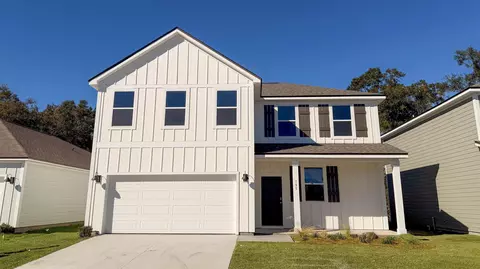 195 Needle Thrush Cir, Crawfordville, FL 32327