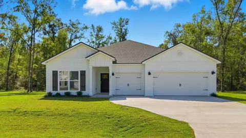 65 Bedford Loop, Crawfordville, FL 32327