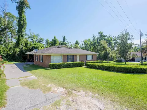 Exterior - 249 NE Bevan Loop, Madison, FL 32340 photo 4 of 9