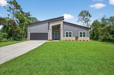 2005 E Indian Head Dr, Tallahassee, FL 32301