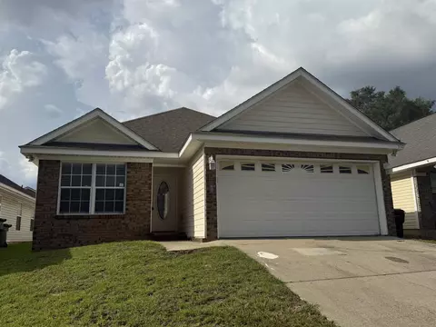 360 Chastain Ln, Tallahassee, FL 32305