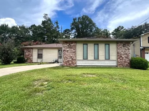 225 China Doll Dr, Tallahassee, FL 32312