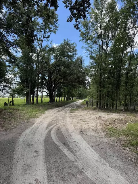 535 NE Jade Way, Lee, FL 32059 photo 7