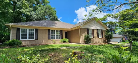598 Stone House Rd, Tallahassee, FL 32301