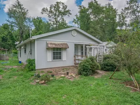 194 Jean Dr, Crawfordville, FL 32327