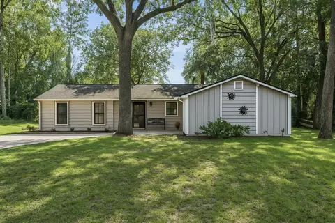 2445 Lanrell Dr, Tallahassee, FL 32303