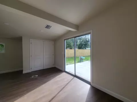 102 Mccall St, Perry, FL 32348 photo 9