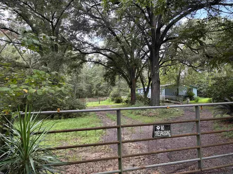 208 Robin Rd, Monticello, FL 32344 photo 2