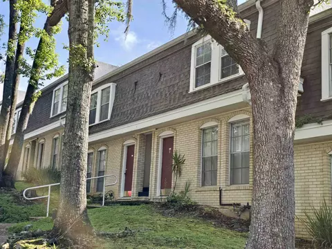 2020 Continental Ave #140, Tallahassee, FL 32304
