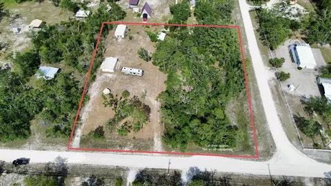 15098 E Royal Oaks Dr, Perry, FL 32348