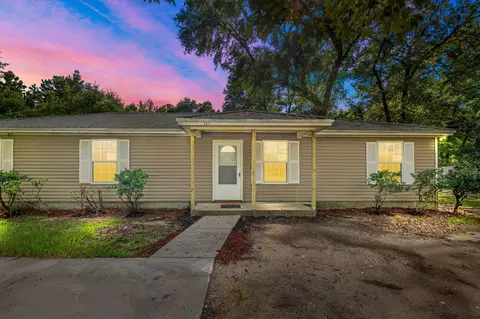 135 Ball Farm Rd, Quincy, FL 32352