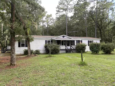 69 Quail Ct, Crawfordville, FL 32327