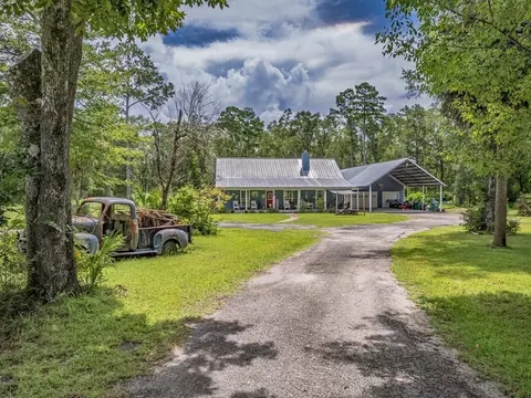 115 Isle Of Paradise Rd, Crawfordville, FL 32327