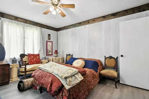 Bedroom - 593 E Ash St, Perry, FL 32347 photo 2 of 7