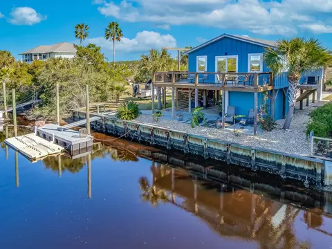 56 Southside Dr, Crawfordville, FL 32327