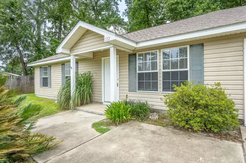 122 Spokan Trl, Crawfordville, FL 32327