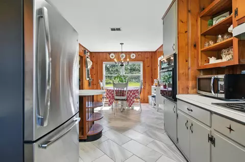 Kitchen - 2236 Wright Rd, Perry, FL 32347 photo 2 of 4