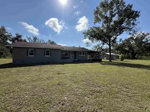 Exterior - 2236 Wright Rd, Perry, FL 32347 photo 6 of 10