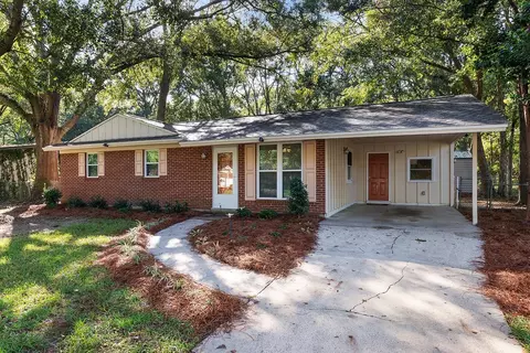 2113 Melanie Dr, Tallahassee, FL 32304