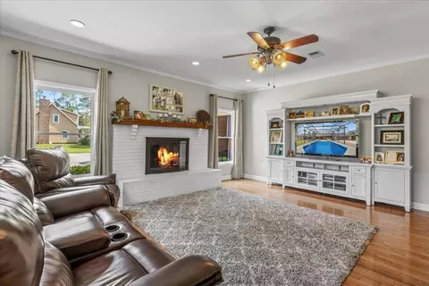 Living - 110 Bishop Blvd, Perry, FL 32347 photo 2 of 2