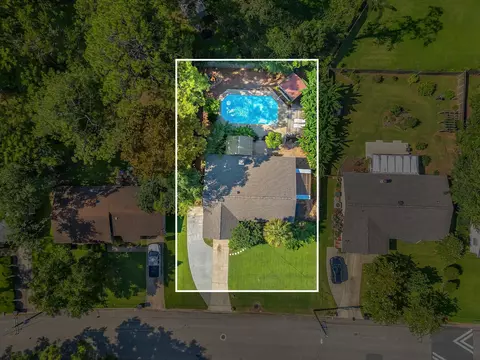 2713 Vassar Rd, Tallahassee, FL 32309