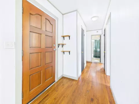 Entry Way - 180 Highland Point Rd, Perry, FL 32348 photo 2 of 2