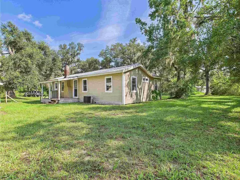 Exterior - 180 Highland Point Rd, Perry, FL 32348 photo 7 of 11