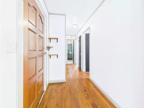 Entry Way - 180 Highland Point Rd, Perry, FL 32348 photo 1 of 2