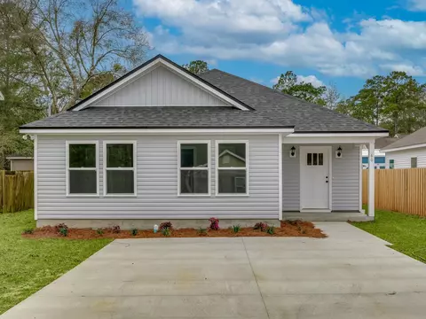 2 A Webster Rd, Crawfordville, FL 32327