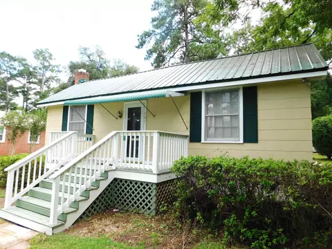 707 Woodland Ave, Quincy, FL 32351
