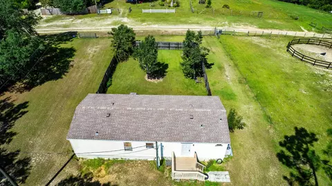 136 Cricket Ln, Quincy, FL 32351