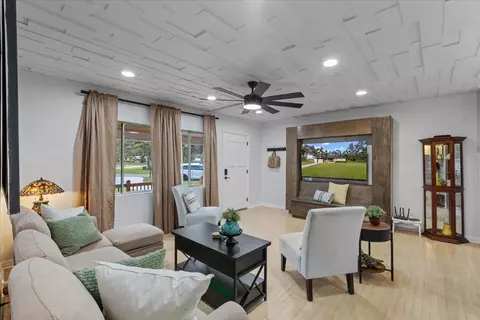 Living - 200 Cypress Rd, Perry, FL 32348 photo 3 of 3