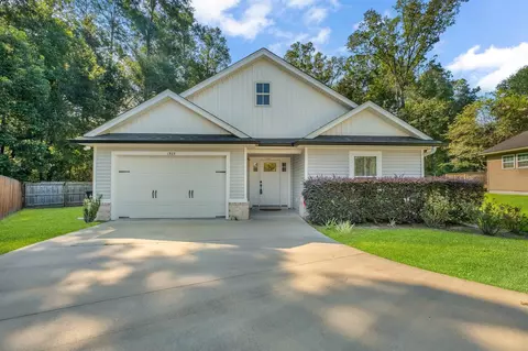1325 Tuscaloosa Trce, Tallahassee, FL 32305