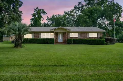 262 Coleman Ave, Greensboro, FL 32330