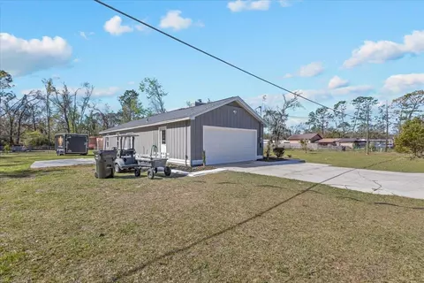 Exterior - 112 Pate St, Perry, FL 32348 photo 4 of 7