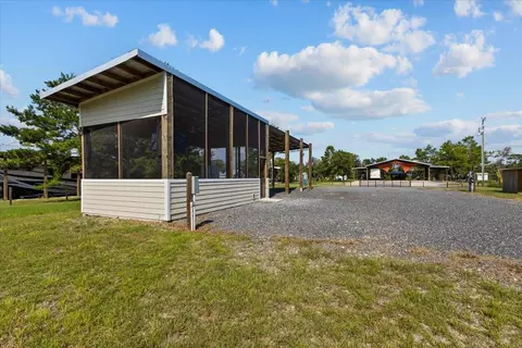 132 Tyler Ter, Perry, FL 32348 photo 5