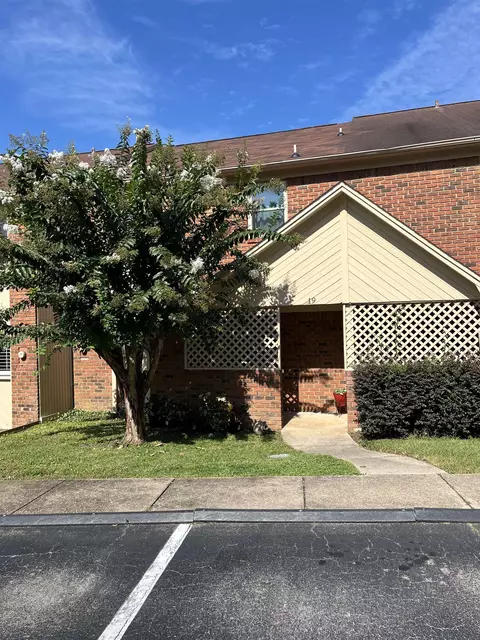 3207 E Shamrock St #19, Tallahassee, FL 32309