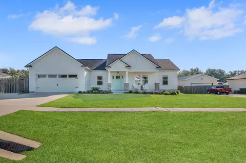 403 Tillis Ln, Crawfordville, FL 32327