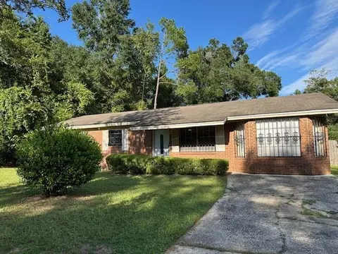 3521 Larkway St, Tallahassee, FL 32305