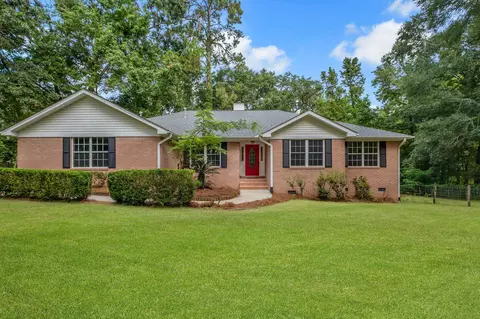 2002 Cynthia Dr, Tallahassee, FL 32303