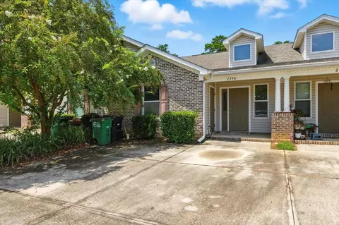 2390 Quazar Cir, Tallahassee, FL 32311