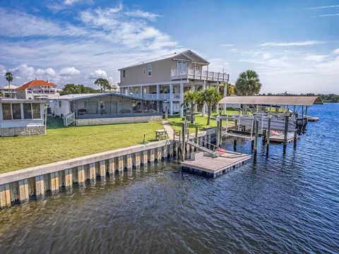 67 Connie Dr, Crawfordville, FL 32327