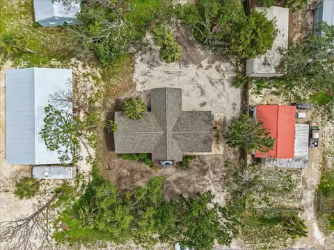 View/Area - 907 SE Second Ave, Steinhatchee, FL 32359 photo 2 of 8