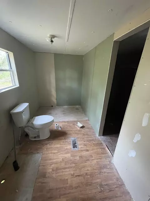 217 Leon Ward Rd, Perry, FL 32347 photo 9