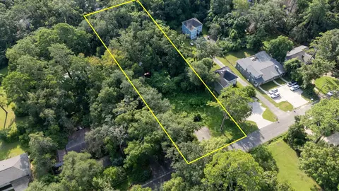 911 Buena Vista Dr, Tallahassee, FL 32304