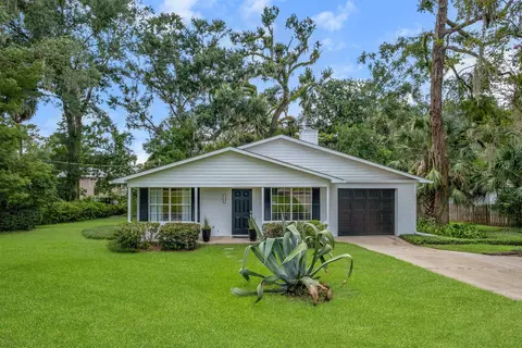 1046 Holland Dr, Tallahassee, FL 32301