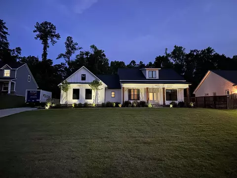 3395 Mariana Oaks Dr, Tallahassee, FL 32311