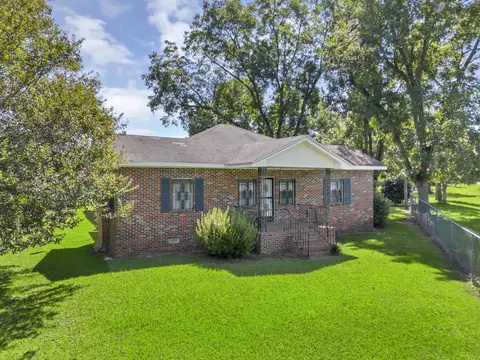 7667 Tallahassee Hwy, Attapulgus, GA 39815