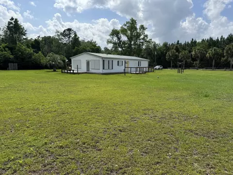 111 J K Moore Rd, Crawfordville, FL 32327